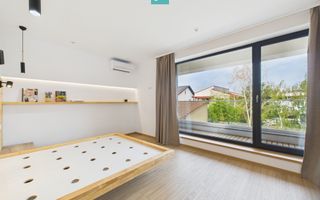 Casă modernă și elegantă, mobilată și utilată - Poză 20