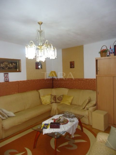 Casă / Vilă cu 6 camere de vânzare în zona Marasti - Poză 2