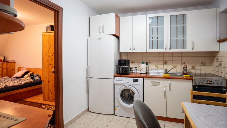 Apartament 2 camere decomandat Cantemir - Poză 3