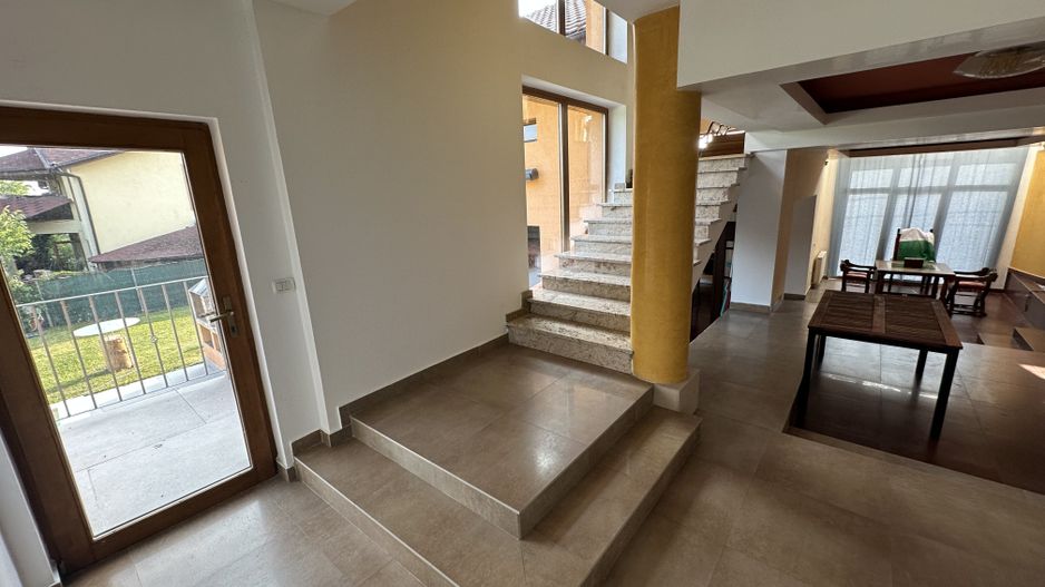 Proprietate cu piscina Dumbravita - Poză 42