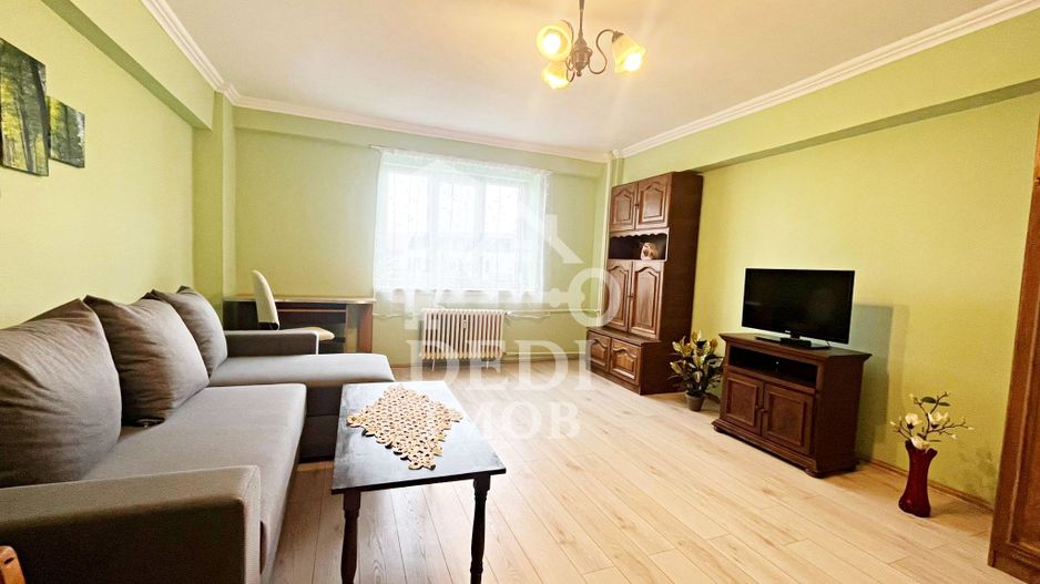 Apartament cu 2 camere de inchiriat in zona bulevardul Dacia, Oradea - Poză 1