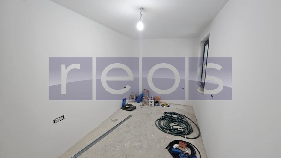 Vilă D+2+M | 4 parcări private | 3 apartamente cu intrări separate - Poză 8