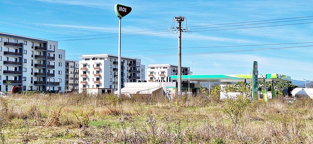 Intrare in Rasnov dinspre Brasov, zona de case noi, teren de 1976mp,  80 euro/mp - Poză 14