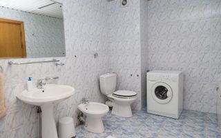 AP. 2 CAMERE CALEA PLEVNEI, BUCATARIE INCHISA, CENTRALA IMOBIL - Poză 15