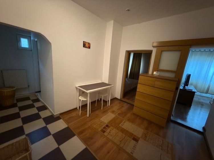 Apartament în vila Rond Alba Iulia/Decebal - Poză 6