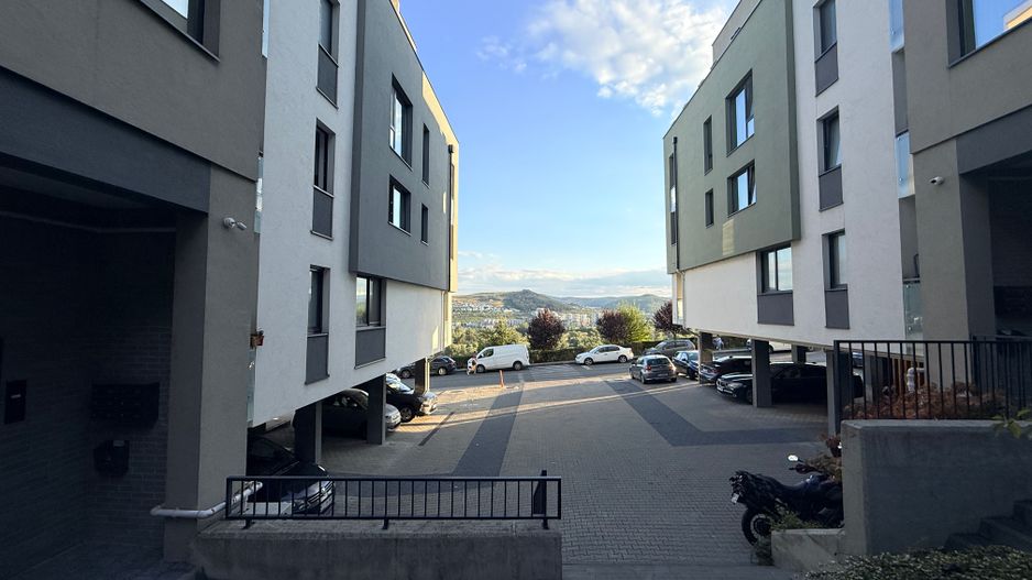 Apartament cu 2 camere de vânzare cu gradina proprie si parcare - Poză 10