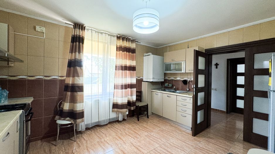 Vila Individuala cu 7 Camere | Teren 252 MP | Otopeni DN1- langa Lidl - Poză 8