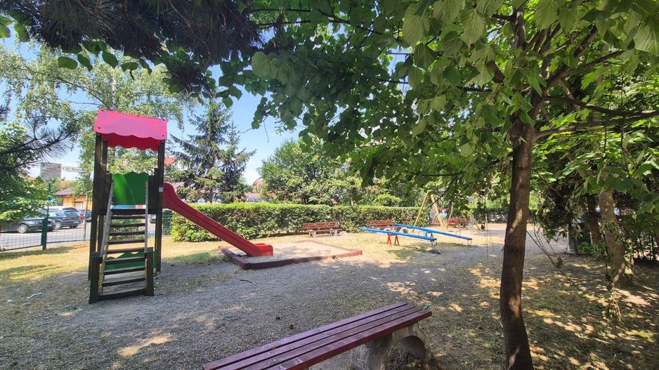 Apartament la 6 minute de gară, piata si Centru Civic, pet friendly - Poză 16