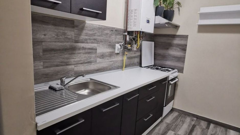 BRASADAS vinde ap 2 cam PARTER in Carpati 1. - Poză 4