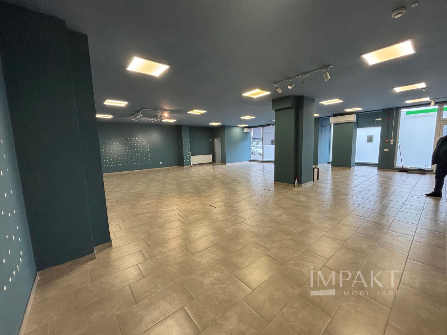 Spatiu comercial 157mp, in Marasti!- pod IRA - Poză 3