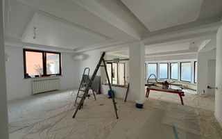 Vila Premium cu Piscina *garaj cu 6 locuri* *700mp* // Pipera - Poză 6