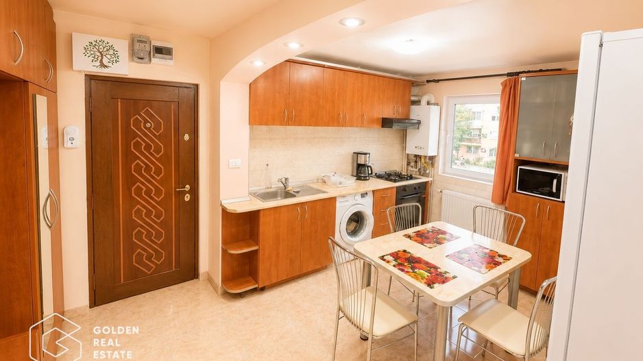 Apartament superb, 2 camere, etaj 1, C. Romanilor - Poză 4