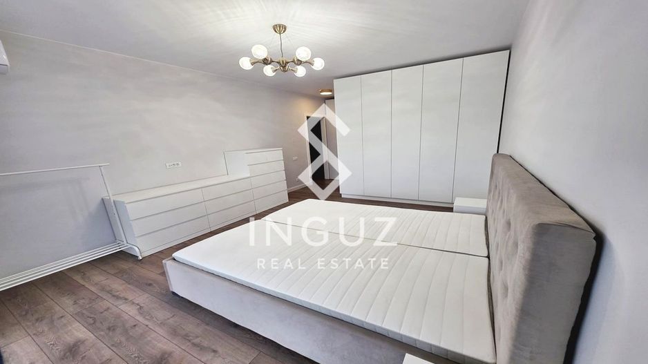 Apartament 3 camere de închiriat – Cortina North | Parcare inclusă | P - Poză 9