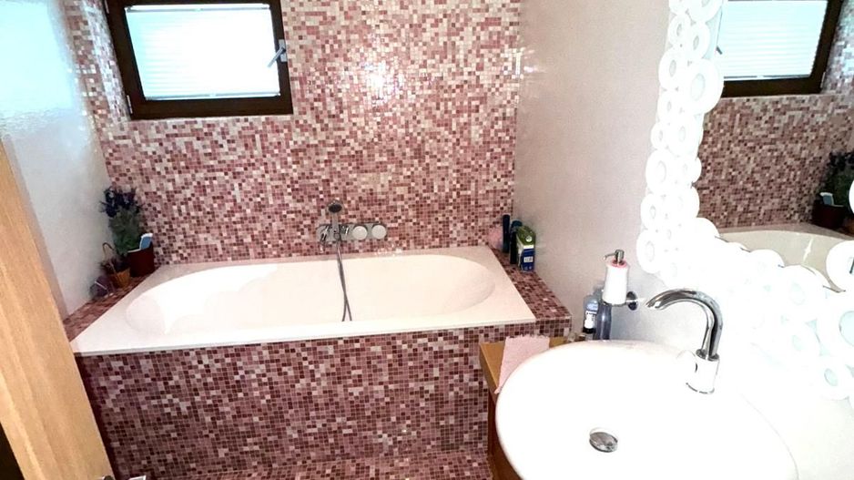 Casa de vanzare Urziceni Ialomita bulevard principal - Poză 10