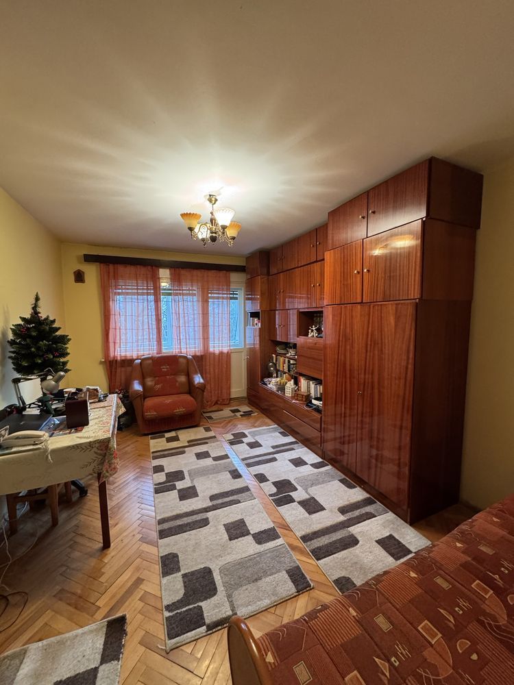 Apartament de vânzare în Micro 15 - Poză 1