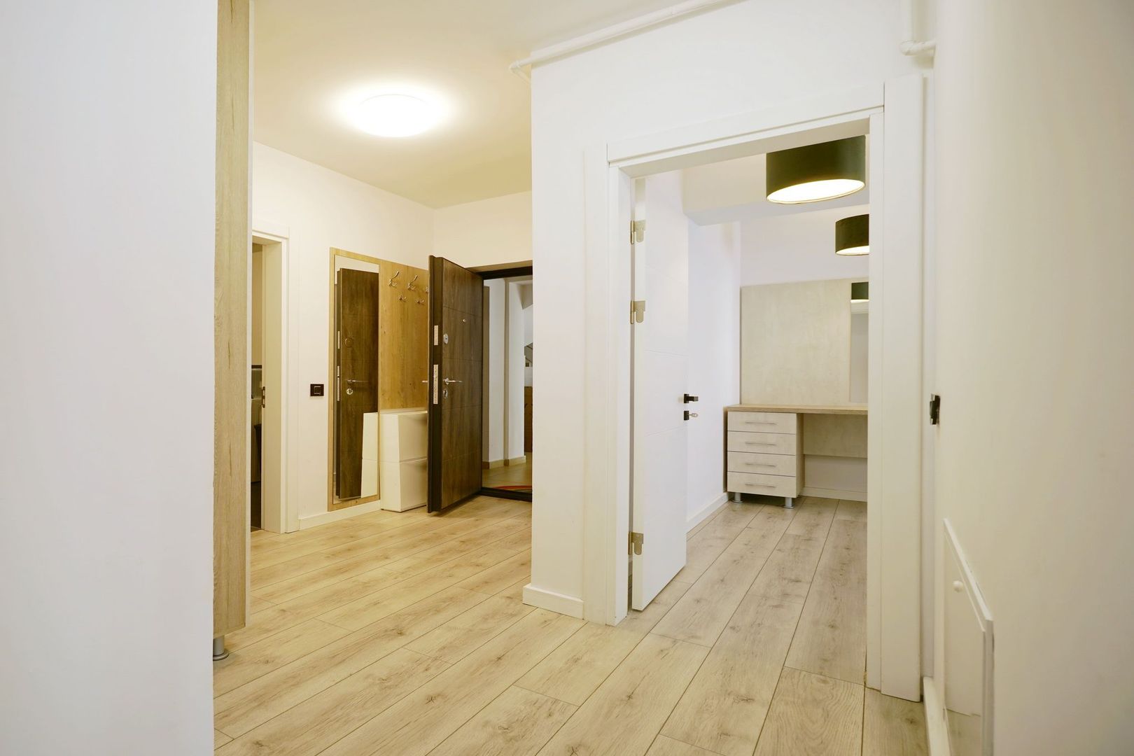 Ap. 2 camere mobilat , utilat Sos. Gh. Ionescu Sisesti - Poză 7