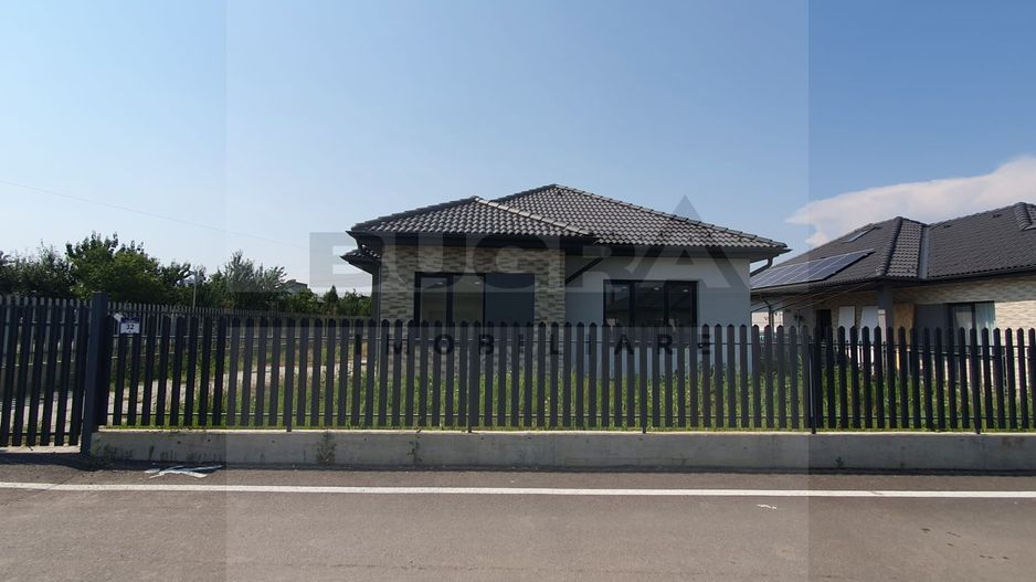 Casa individuala in ansamblu privat, 120 mp utili, 620 mp teren - Poză 1
