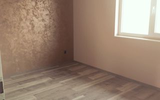 Casă individuală, 4 camere – teren 600 mp, garaj, 3 băi - Poză 2