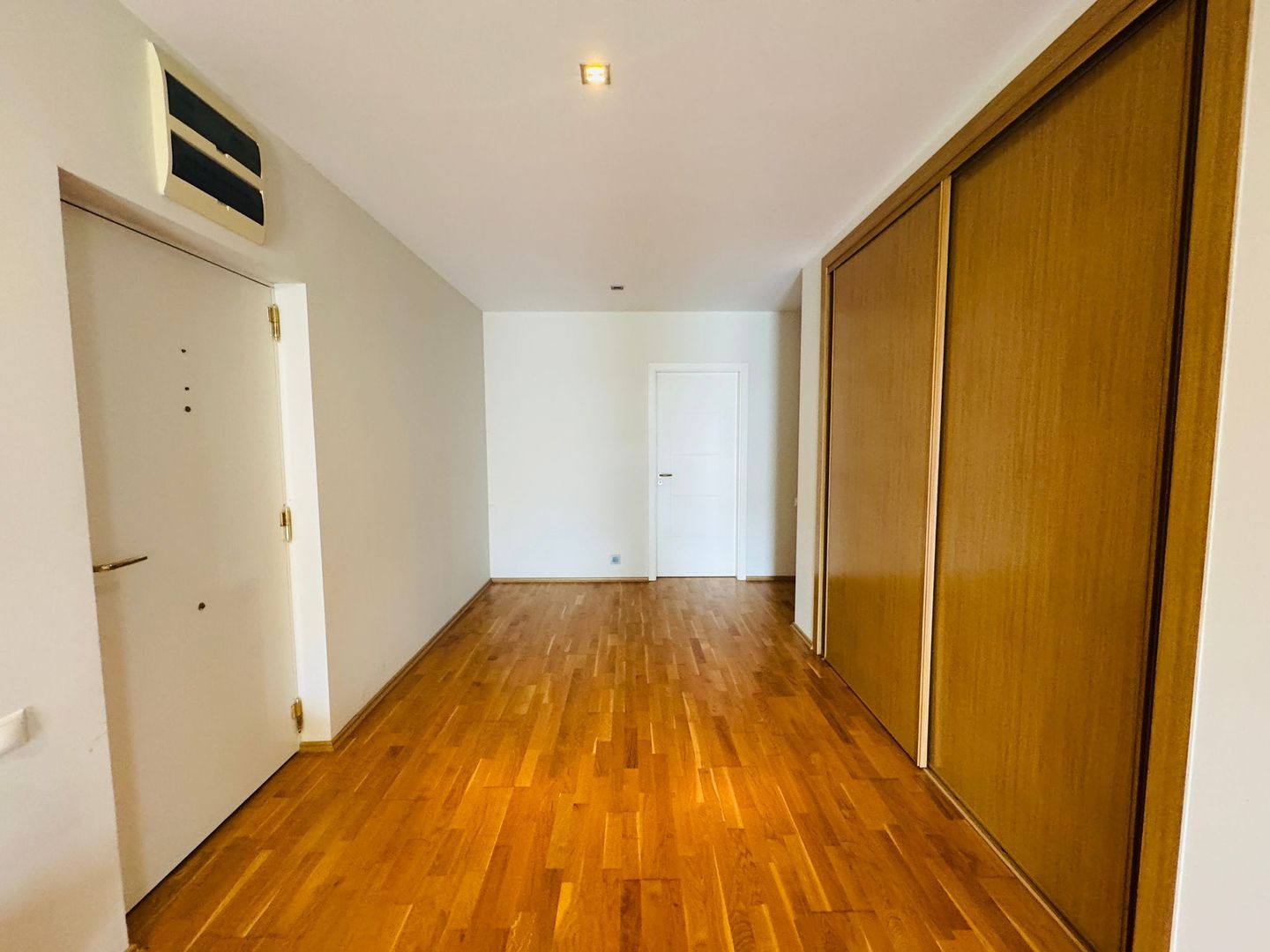 Pipera Scoala Americana-Ibiza Sol 3 camere 130mp garaj subteran - Poză 8