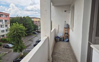 🏡 DE VÂNZARE – APARTAMENT 2 CAMERE | ZONA M4, BL. C42 🏡, ETAJ 3!