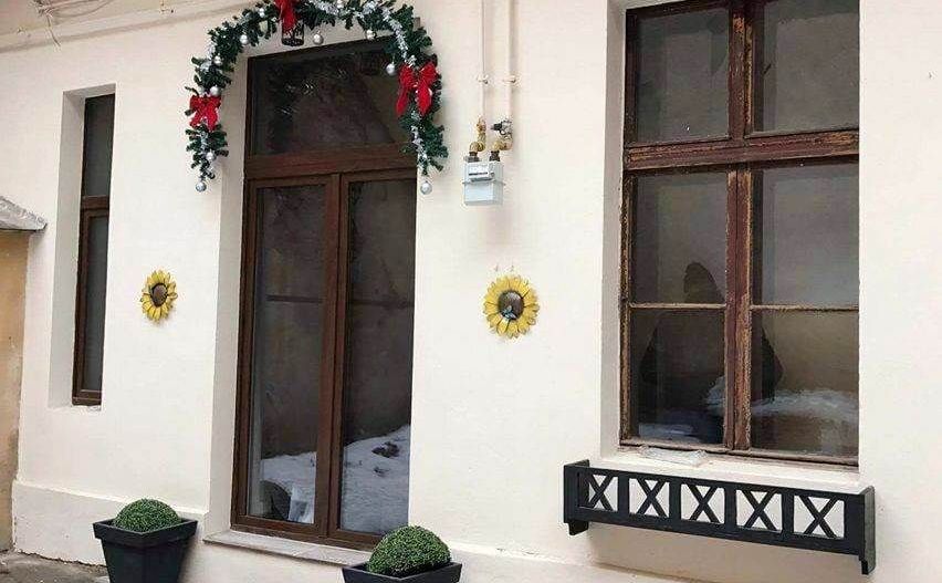 Studio renovat mobilat si utilat,Brasov,centrul istoric - Poză 14