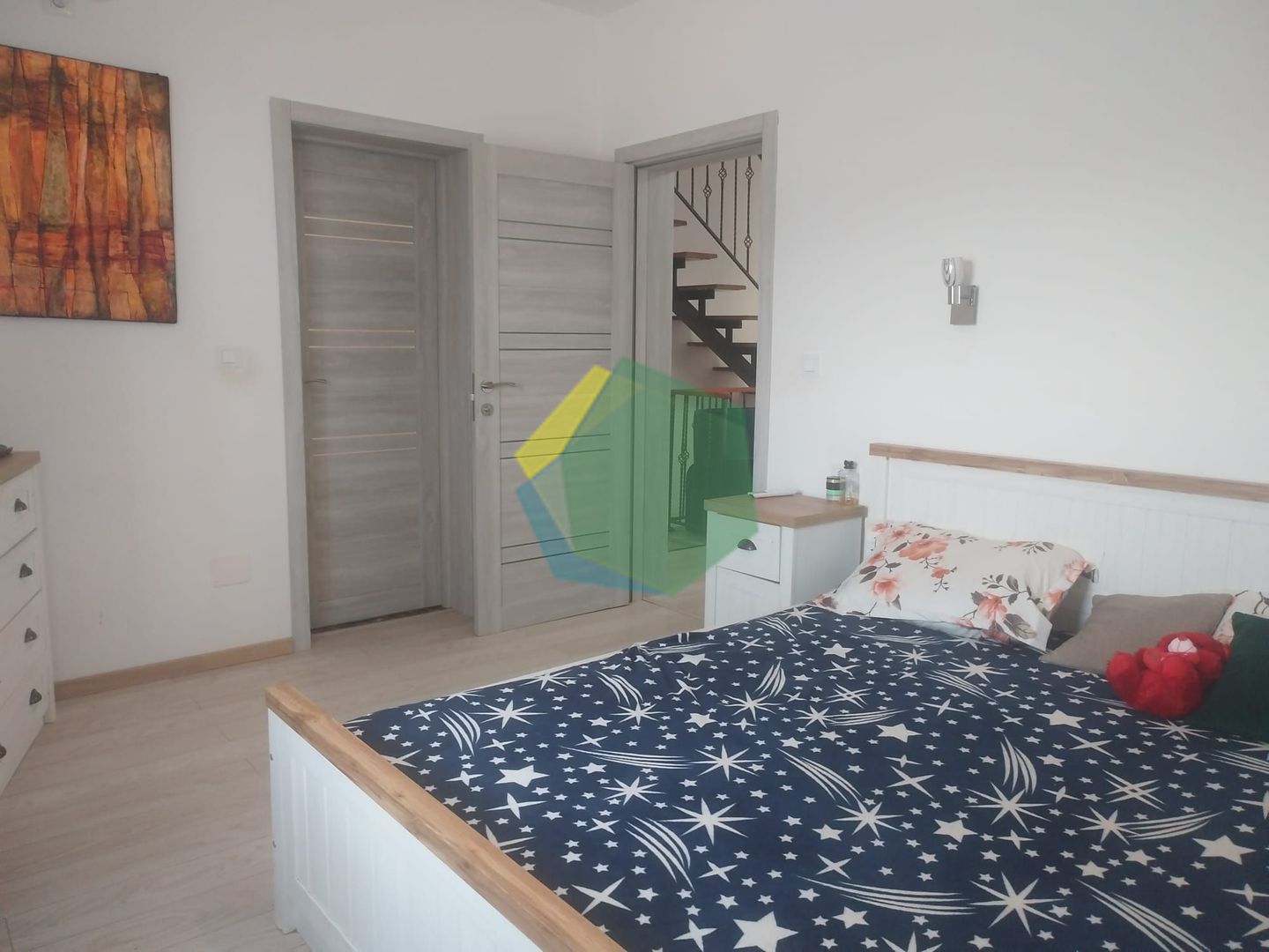 Vilă duplex moderna cu curte generoasa in Otopeni - Poză 3
