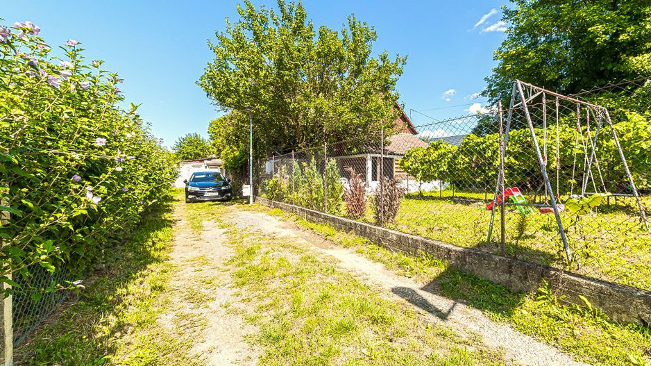 Casă într-o zonă liniștită, pe Insula Mureș - Poză 7