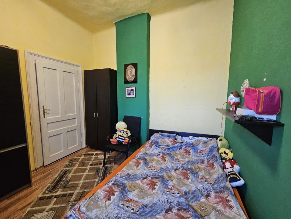 Casa mare, solida, Timisoara, D+P, 5 camere, 2 bai, Zona Lipovei - Poză 8