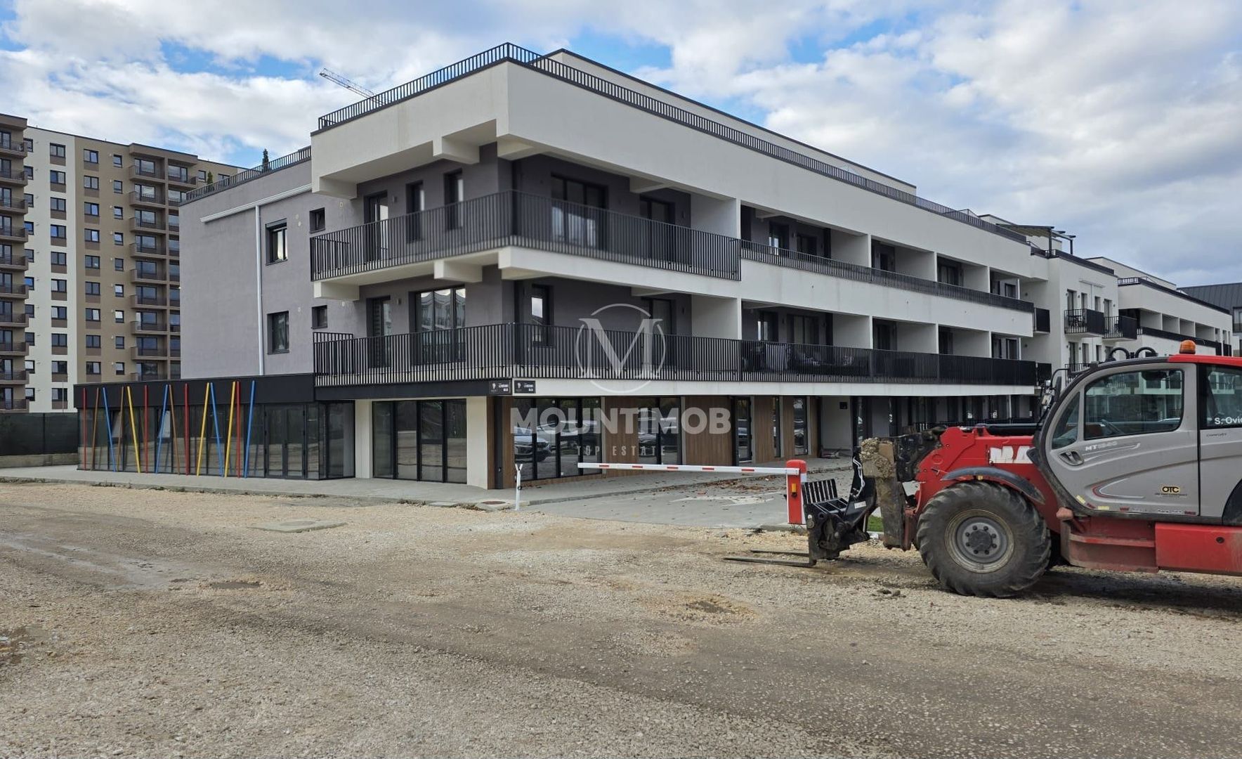 Apartament 2 camere 57 mp/utili+terasa de 24 mp, Tractorul/Brasov - Poză 10