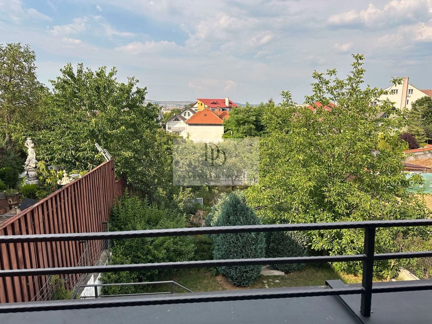 Vilă Premium cu grădină și panoramă asupra orașului | Andrei Mureșanu - Poză 21