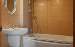 Apartament Otopeni CENTRAL 3 camere, 102m2,  Luminos si Primitor - Poză 14