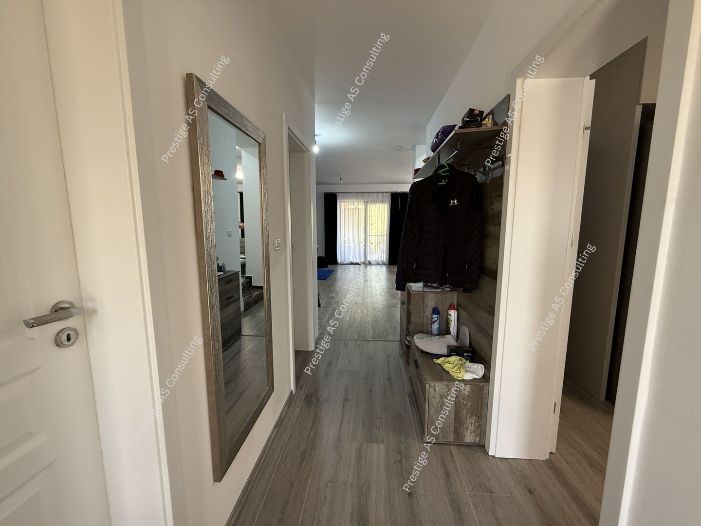 Duplex 6 Camere+ Mansarda 315mp Teren |  Zona Cora-Dumbravita - Poză 4