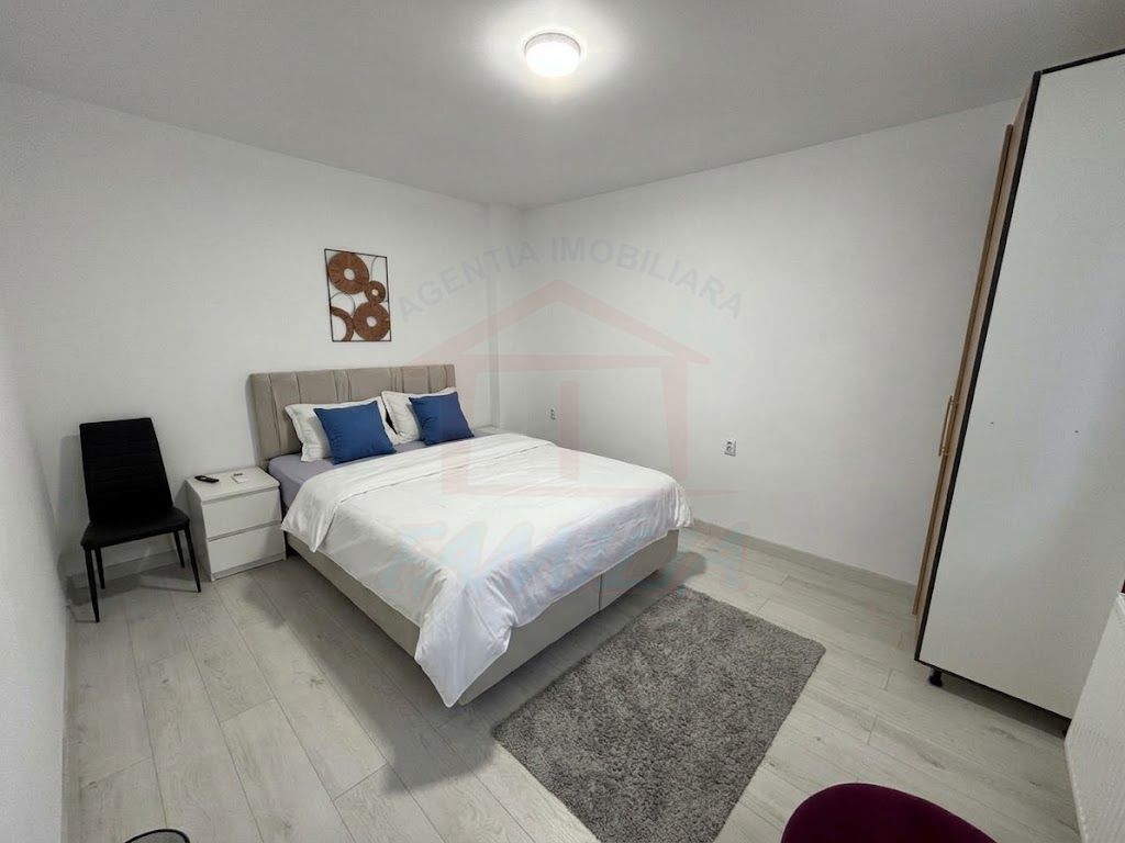 IMOBIL ULTRACENTRAL DE ÎNCHIRIAT | 170 MP | ZONA PIEȚEI CENTRALE - Poză 2