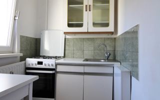 Bucatarie inchisa, aer condiționat -Bucovina - Poză 4