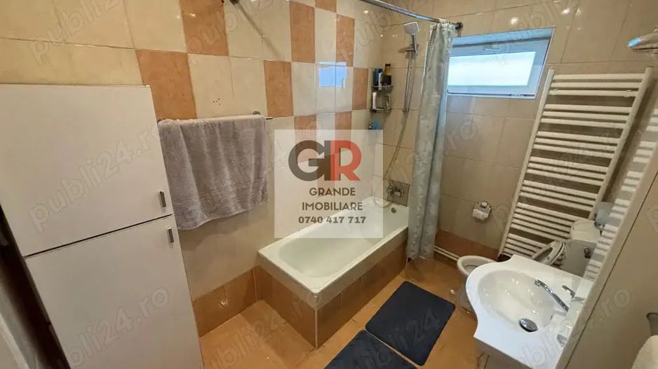 Casă / Vilă de închiriat în Central, Tulcea - Poză 3