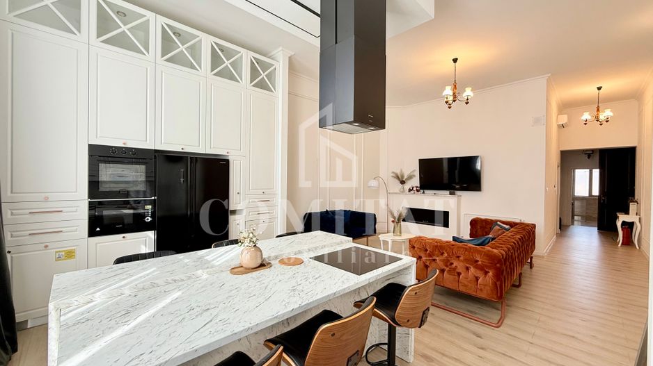 Apartament cu 3 camere Ultracentral - Poză 1
