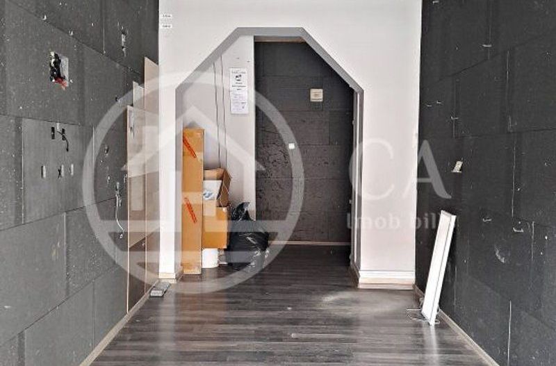 Spatiu comercial de inchiriat pe Calea Clujului, Oradea - Poză 2