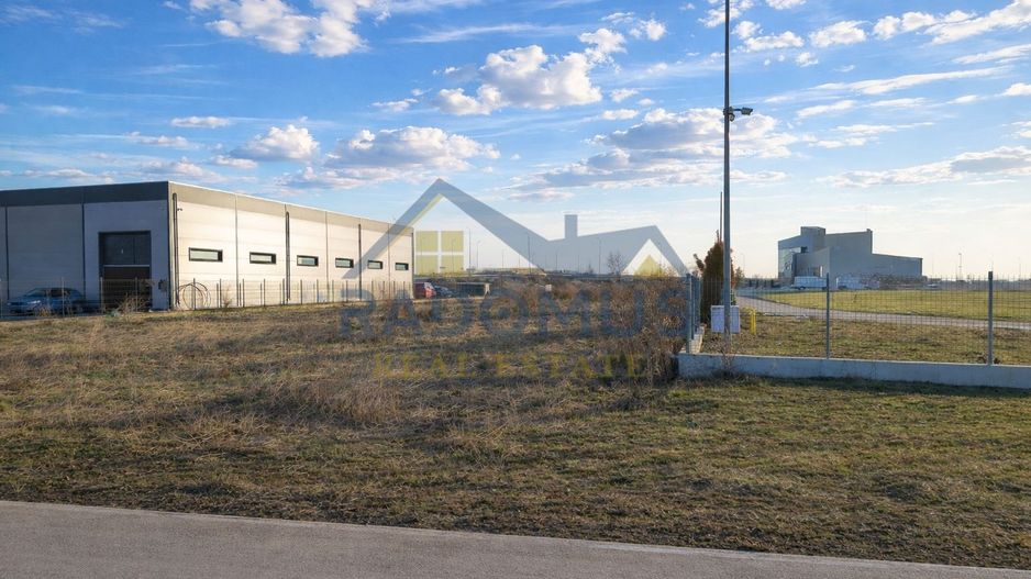 Teren industrial intravilan – 5.633 mp – deschidere 27 ml – acces DN1 - Poză 6