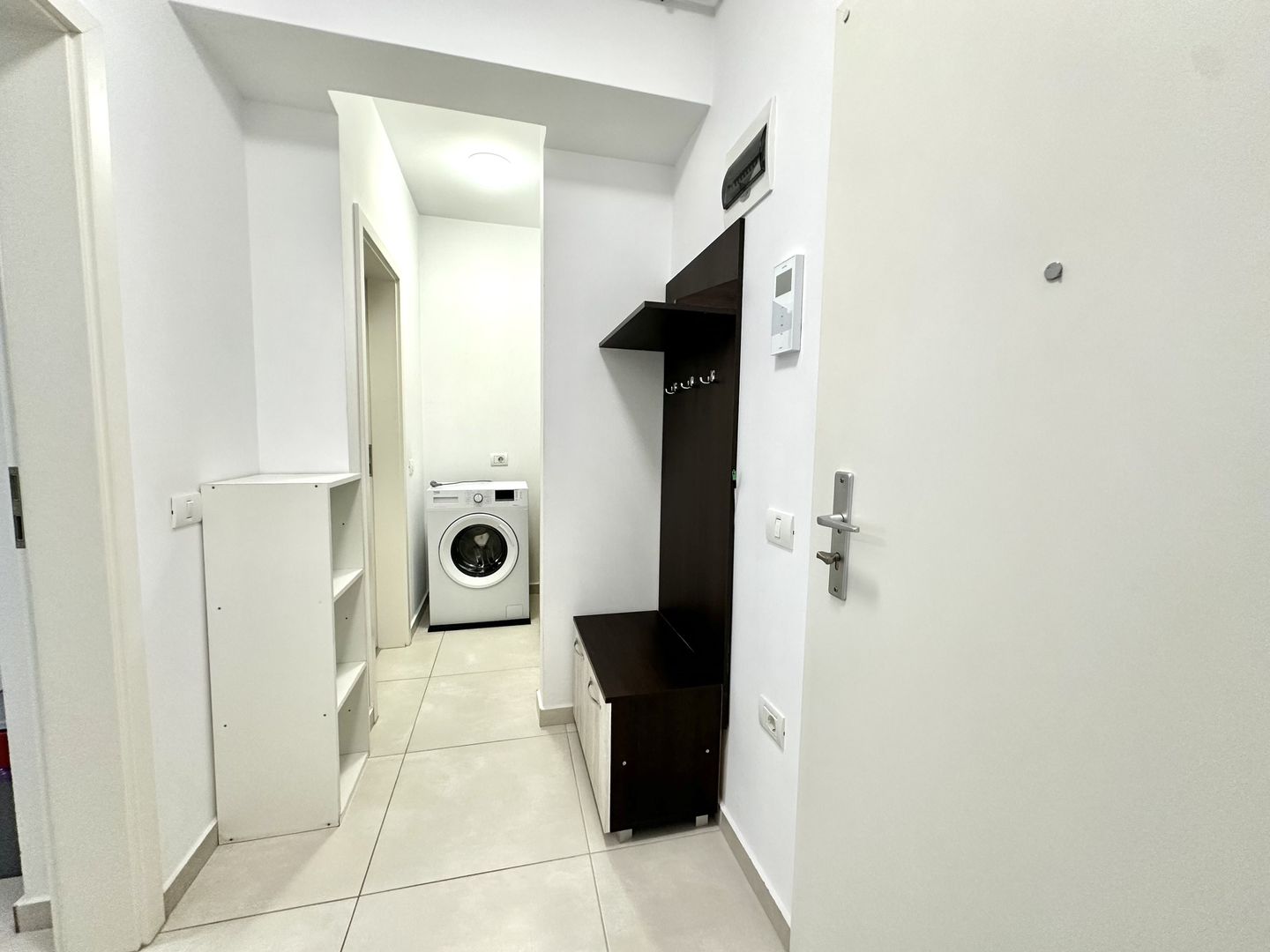 Garsonieră modernă de închiriat – Ioan Popasu, Brașov - Poză 5
