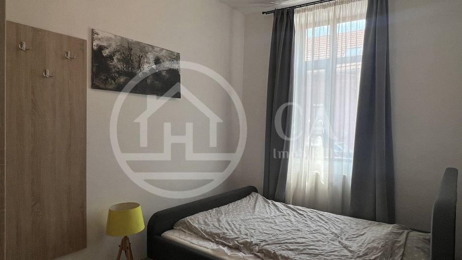 Apartament cu 2 camere de vanzare Ultracentral Oradea - Poză 6
