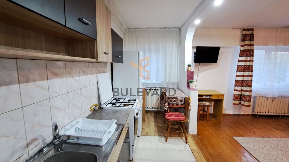Garsoniera confort 1 + boxa de depozitare, in zona Minerva! - Poză 4