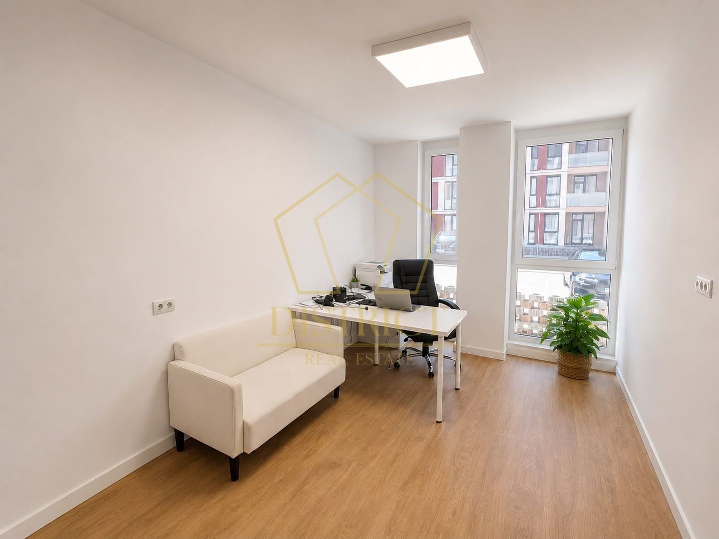 Apartament modern cu 2 camere, parter | Torontalului - Poză 1