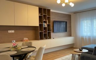 Apartament modern,  decomandat, 3 camere - Poză 1