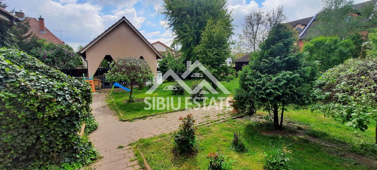 Casa Sibiu central, teren 1000 - Poză 8