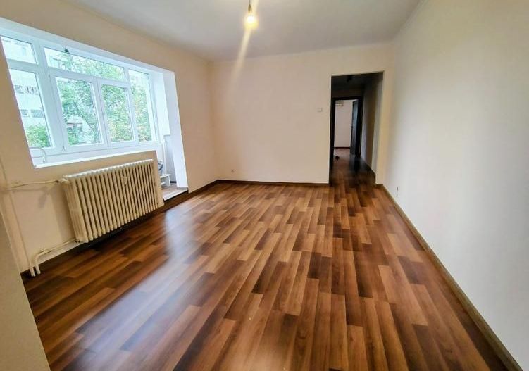 De vânzare: apartament 3 camere - removat - Apusului - metrou Gorjului - Poză 1