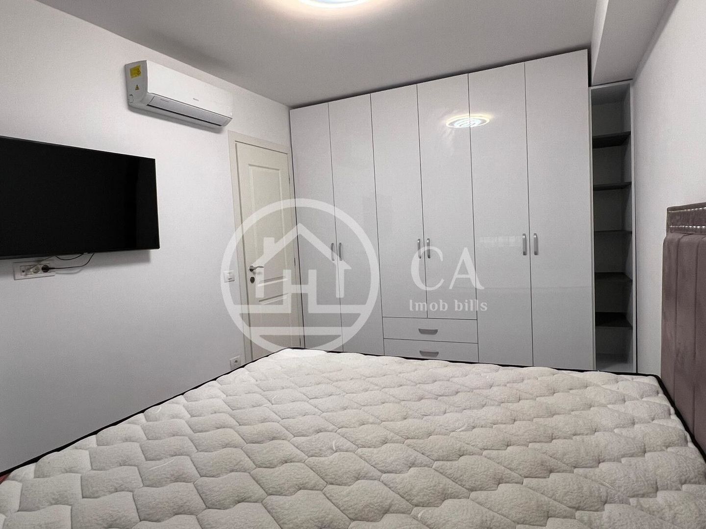 Apartament de inchiriat cu 2 camere in cartierul West Residence, Oradea - Poză 8