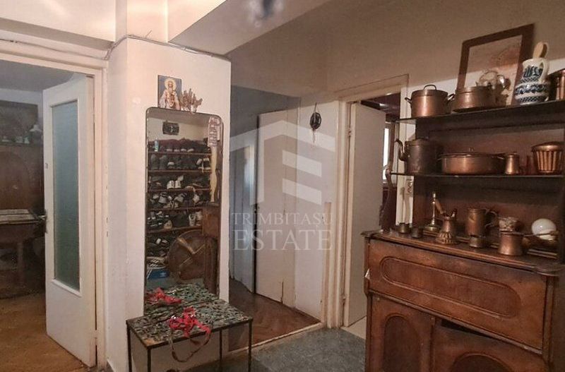 4 camere | 137 mp | Matei Voievod - Poză 12