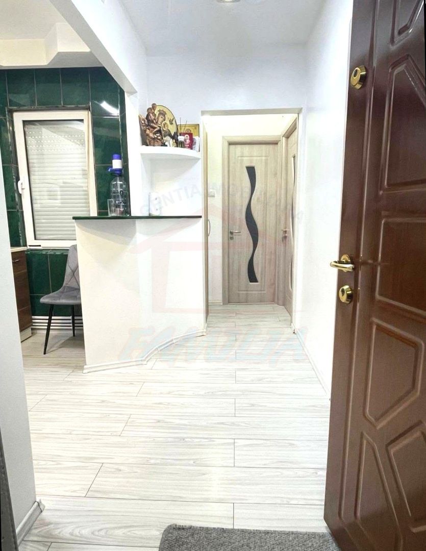 Apartament 2 camere decomandat | Renovat | Mobilat, utilat | Micro 38 - Poză 5