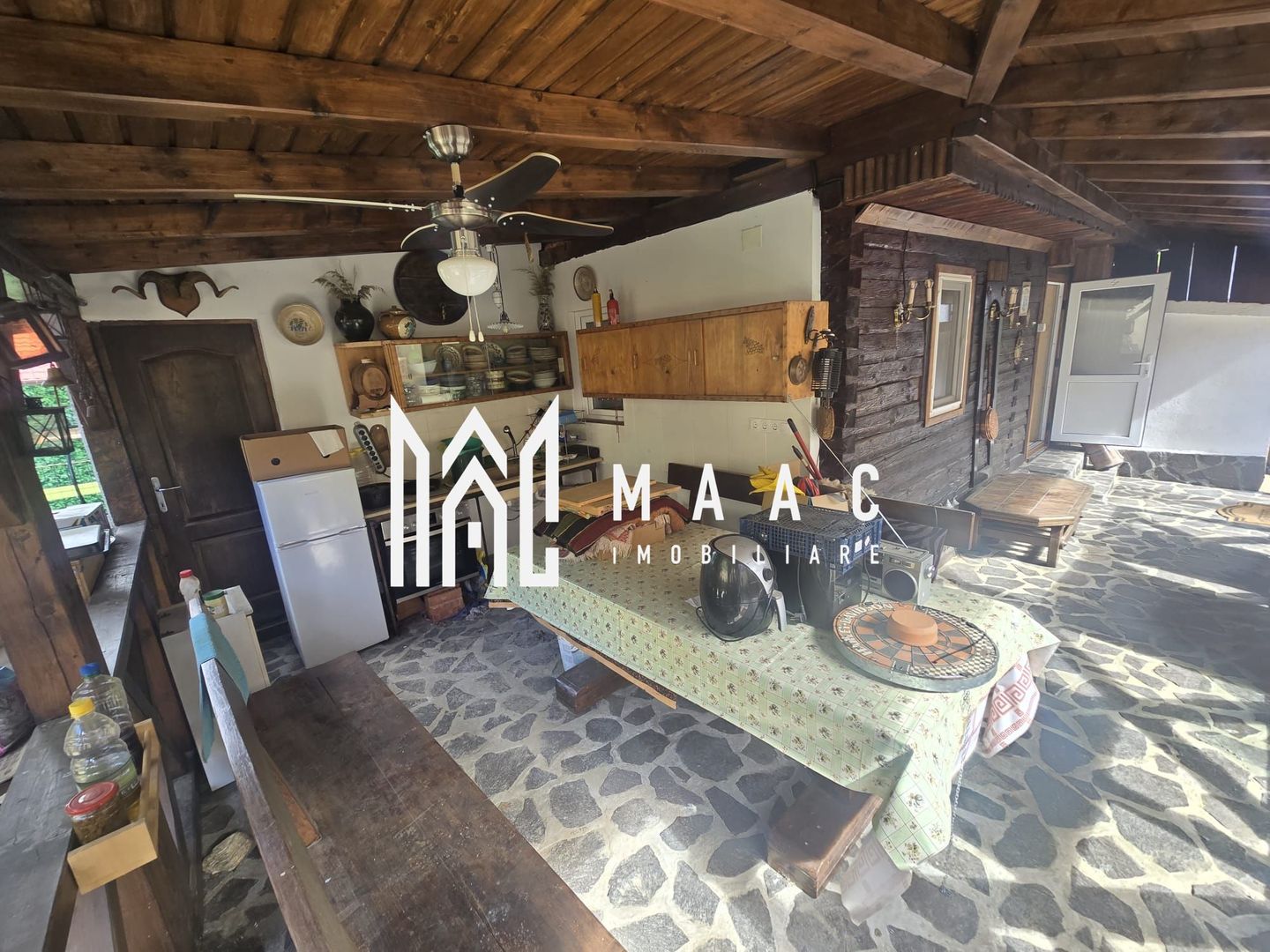 Casa 4 camere 850 mp teren Orlat - Poză 2