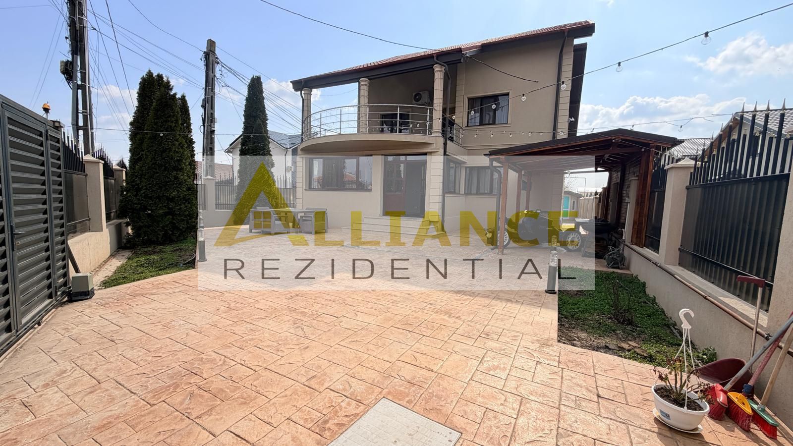 Vila spatioasa cu 9 camere foisor magazie curte amenajata complet - Poză 2